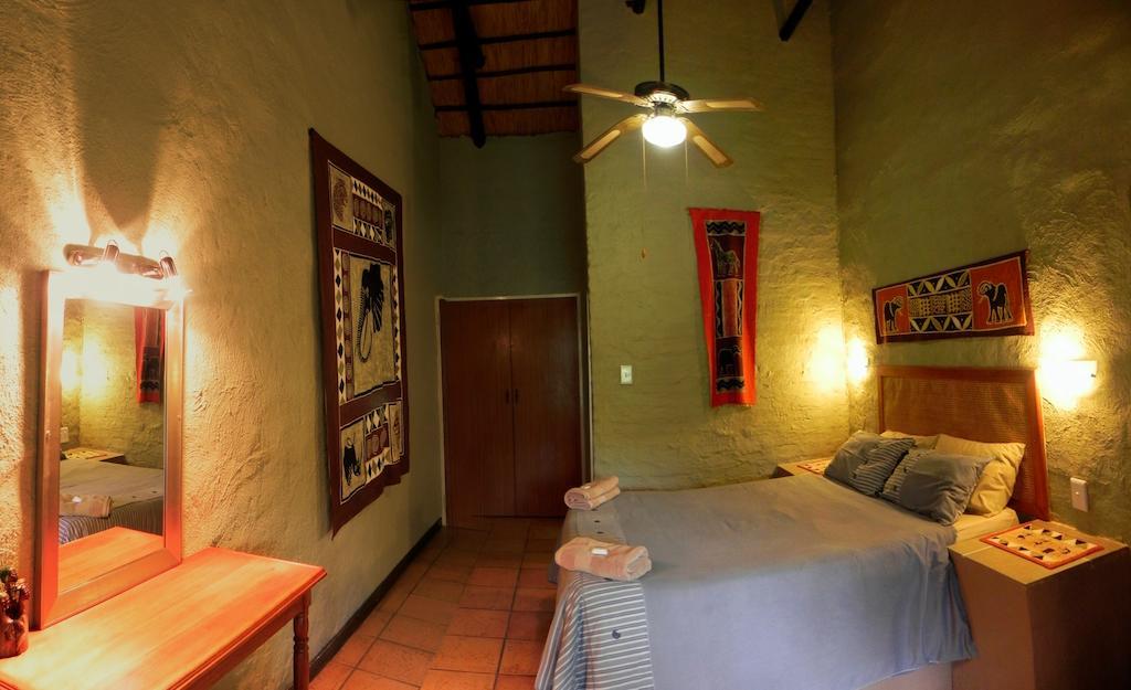 Kwambali Riverside Lodge Hazyview Bilik gambar