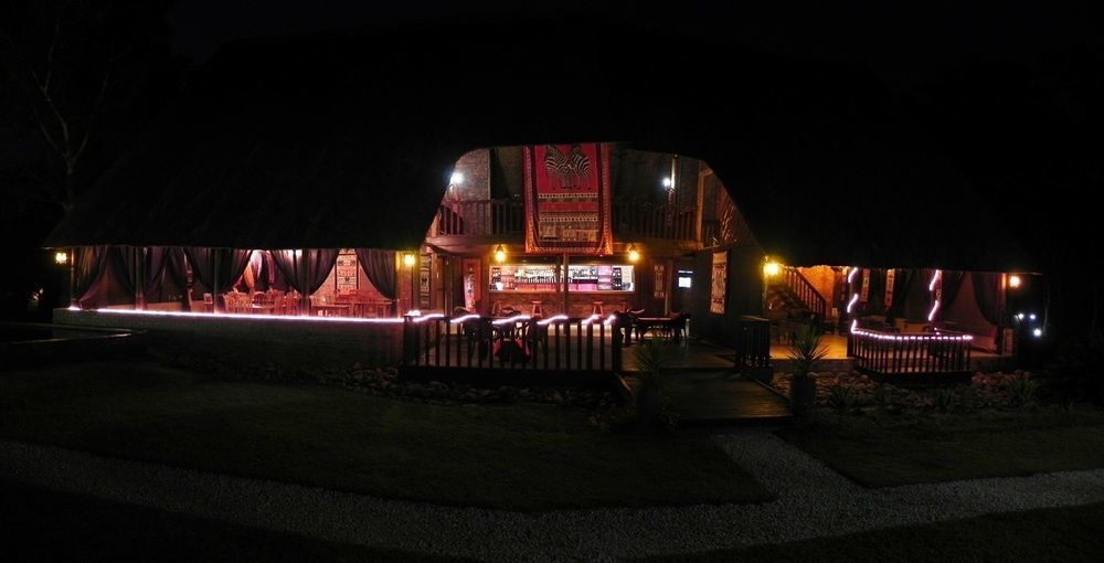 Kwambali Riverside Lodge Hazyview Luaran gambar