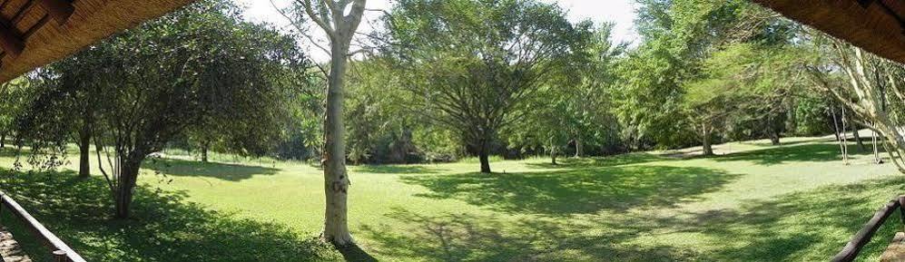 Kwambali Riverside Lodge Hazyview Luaran gambar