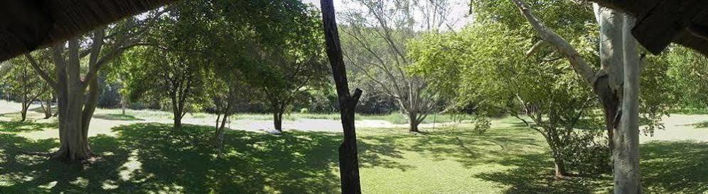 Kwambali Riverside Lodge Hazyview Luaran gambar